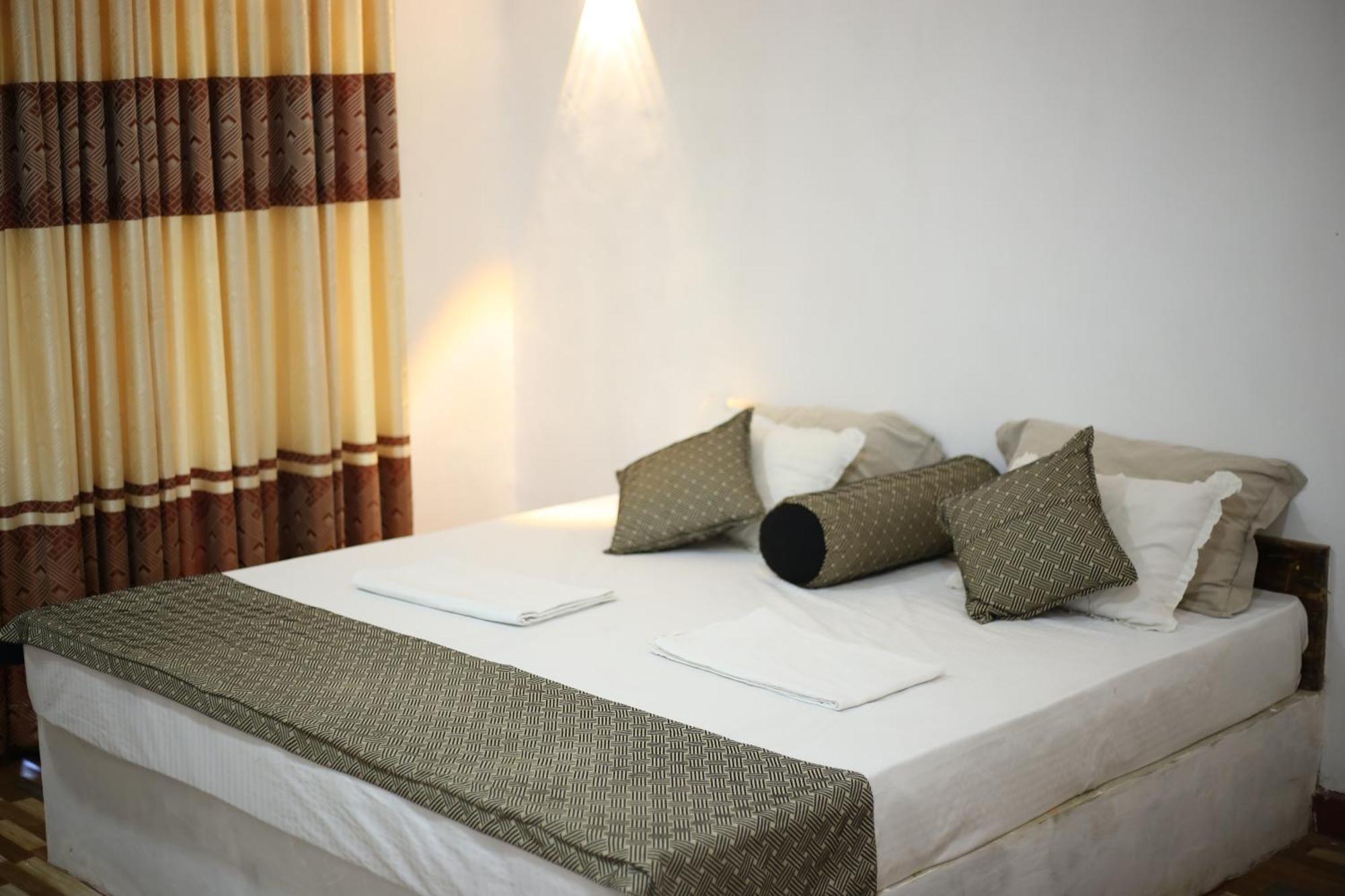 Sigiriya Chena Villa Buitenkant foto